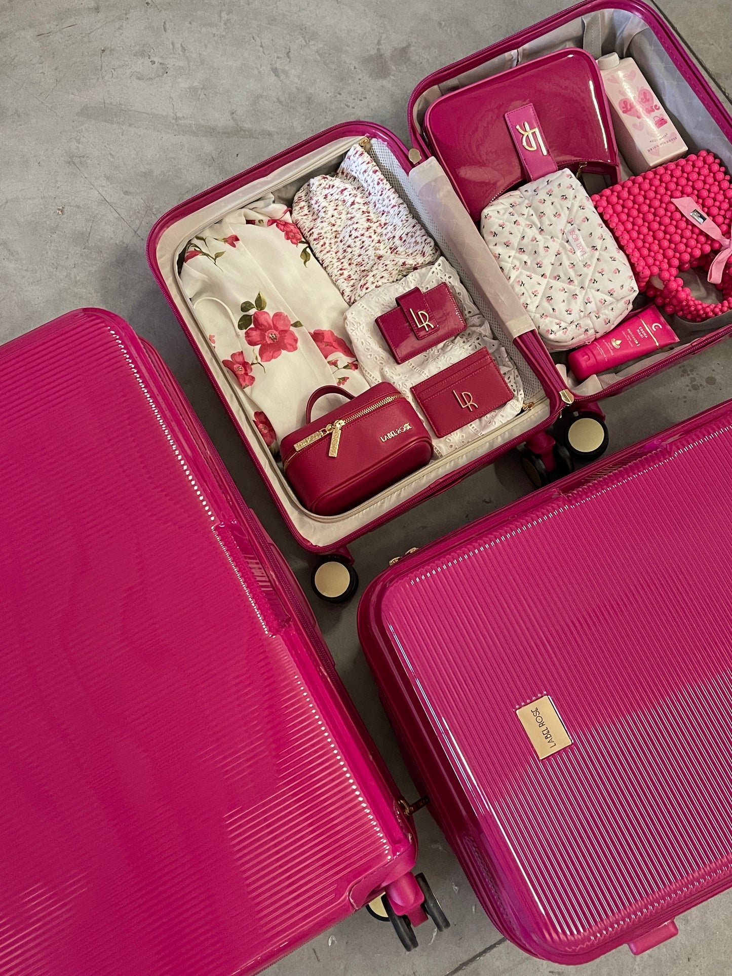 Shiny trolley suitcase four wheels - FUXIA
