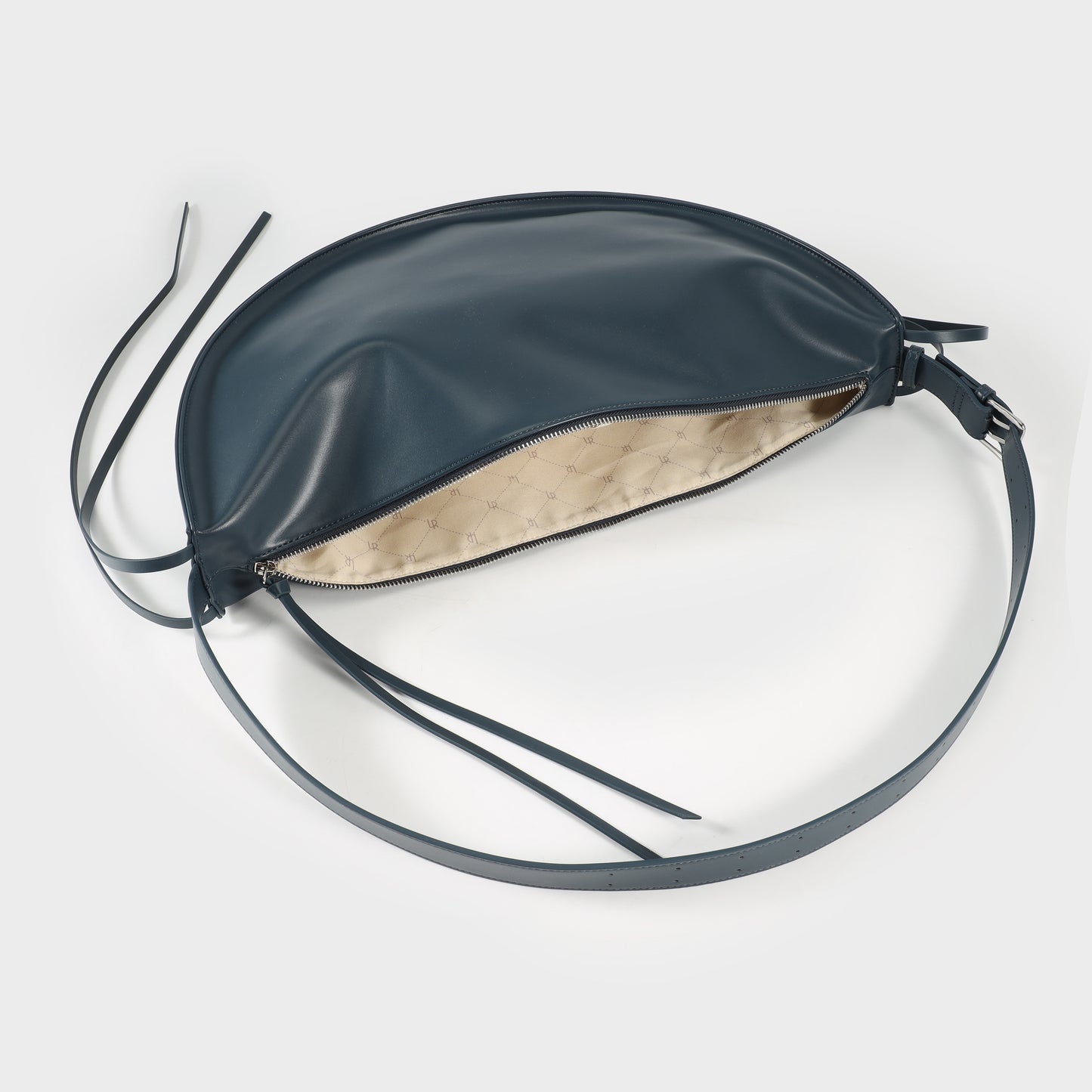 EMILY BIG Shoulder Bag - BLUETTE