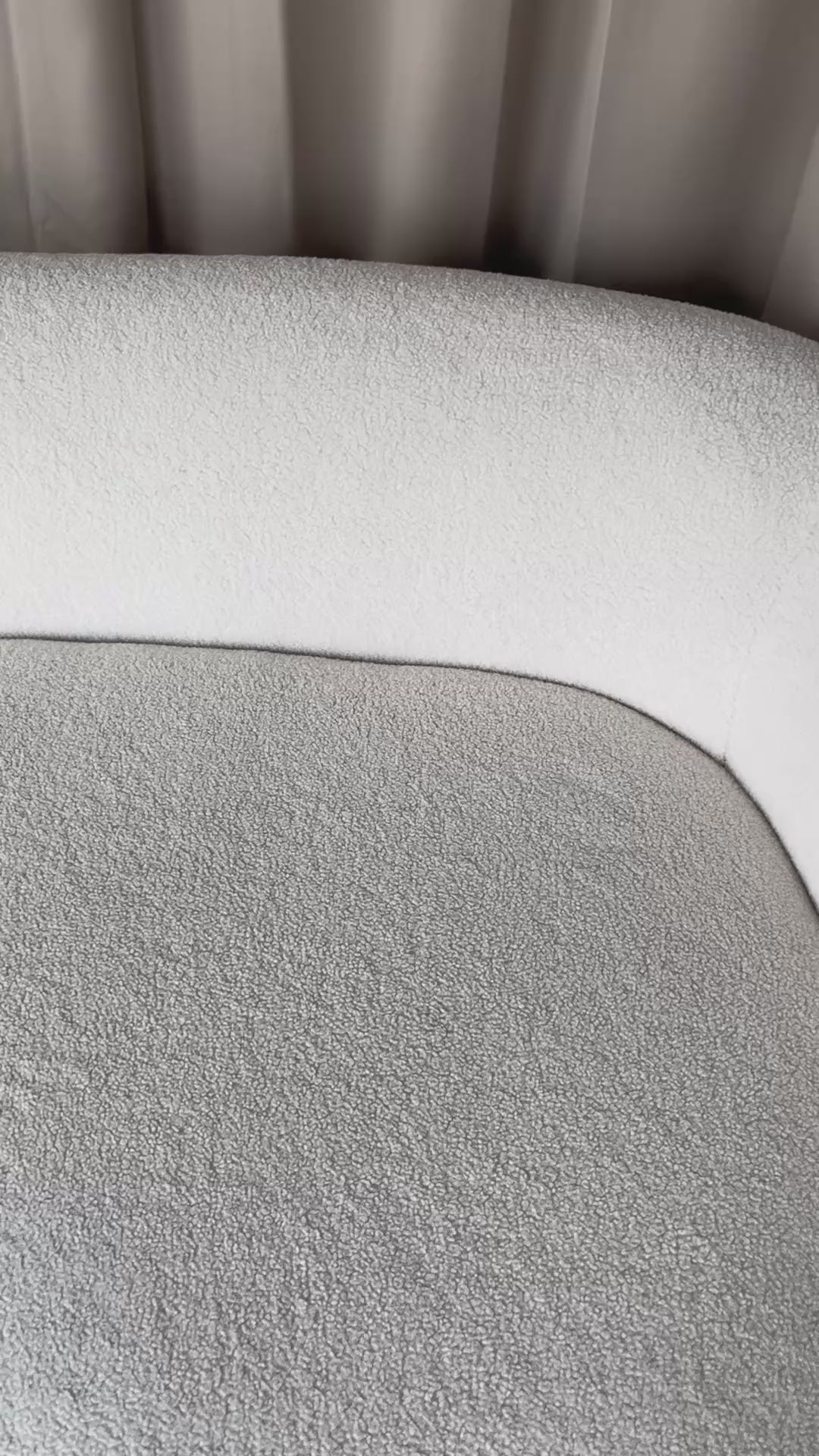 Load and play video in Gallery viewer, EMILY BIG Shoulder Bag - GREY