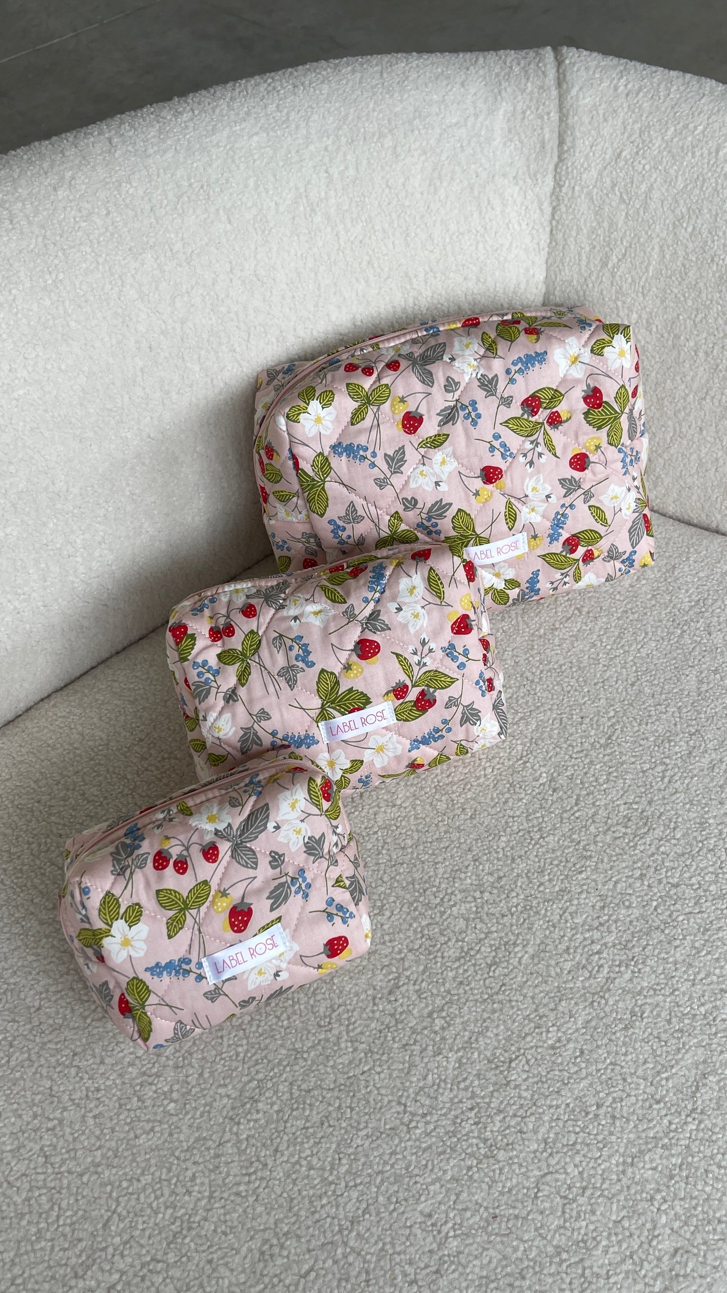 Trousse in tessuto con frutti MEDIUM - ROSA