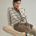 Bolso de mano BRIELLE SMALL EFECTO ANTE - GRIS