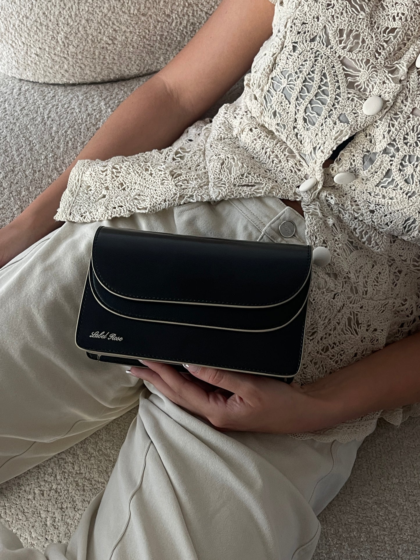 ARIANA Shoulder Bag - BLACK