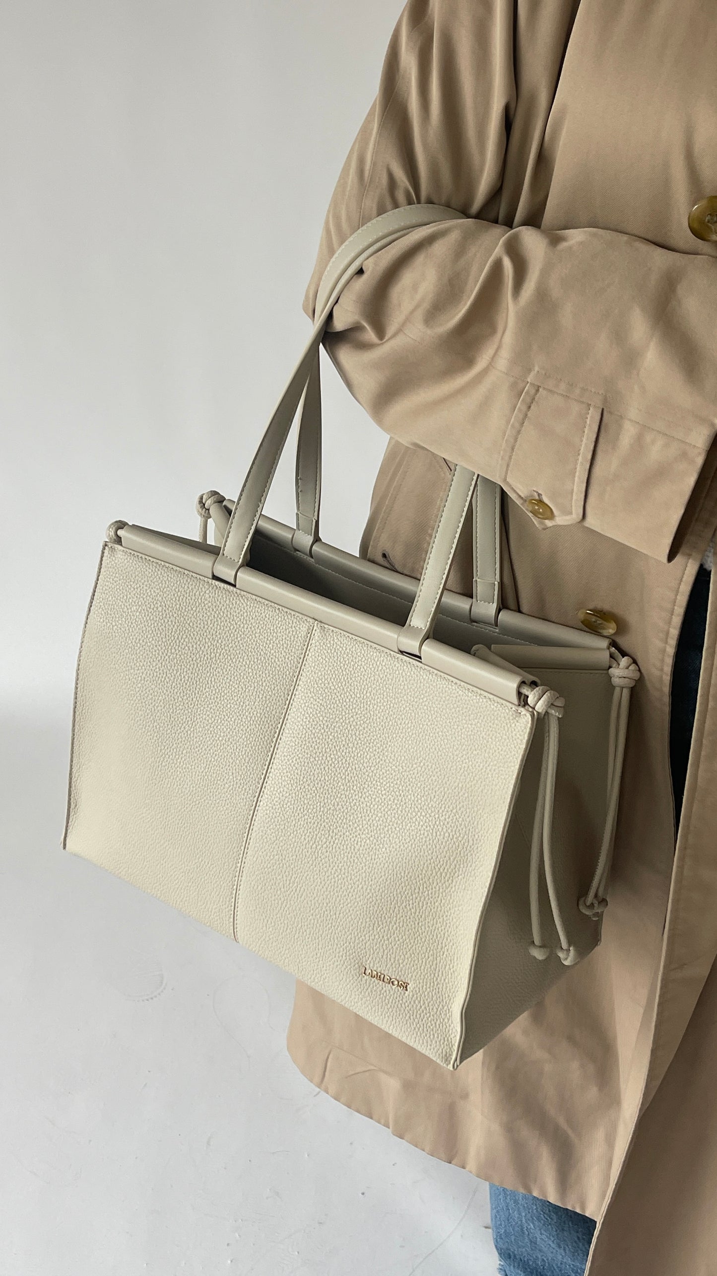 HAILEY Shoulder Bag - CREAM