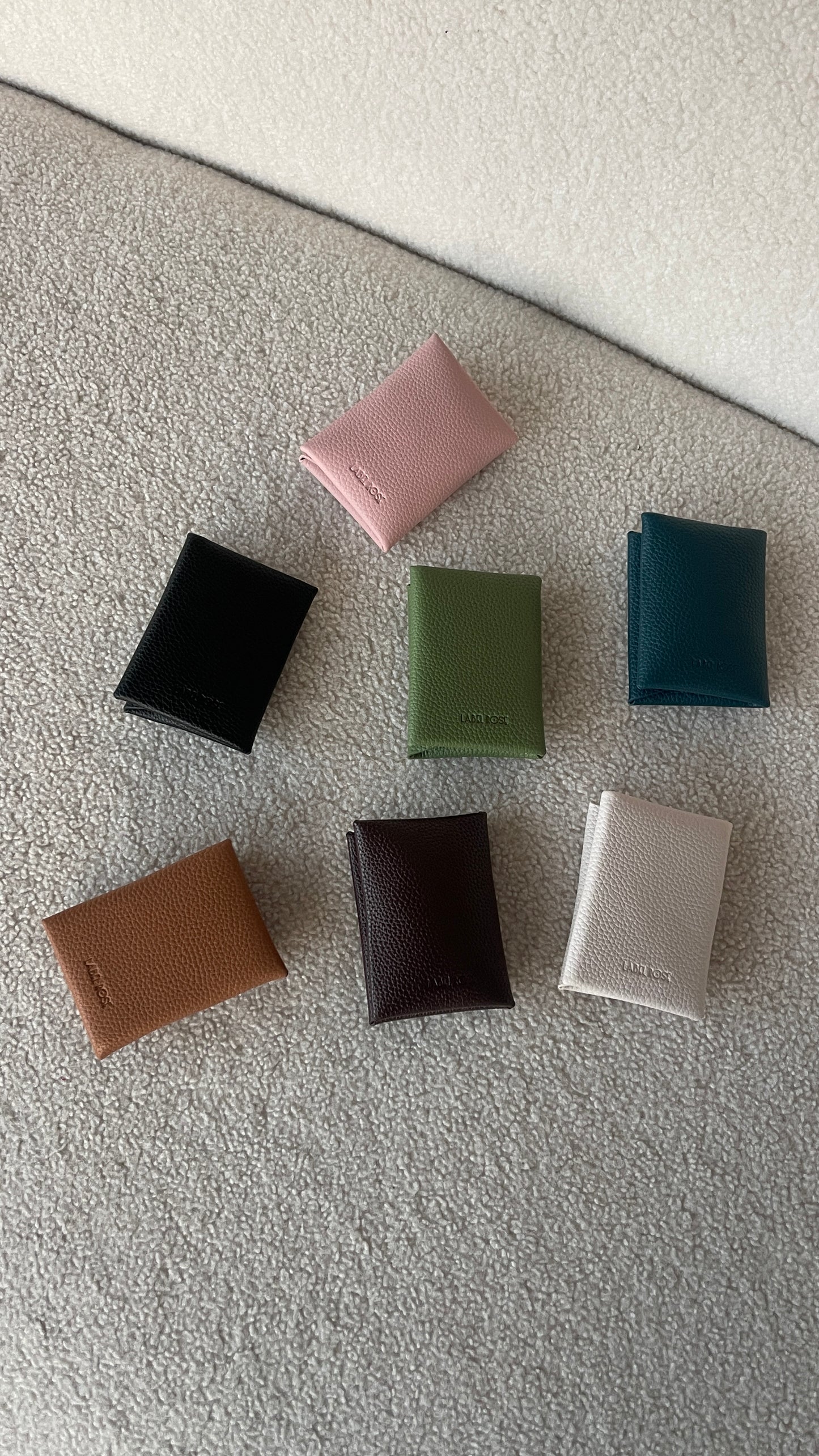 CARTERA DE BOLSILLO JENNY CARD - CREMA