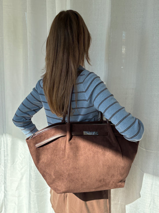 BRIELLE BIG FAUX SUEDE SHOULDER BAG - DARK BROWN - PRE-ORDER