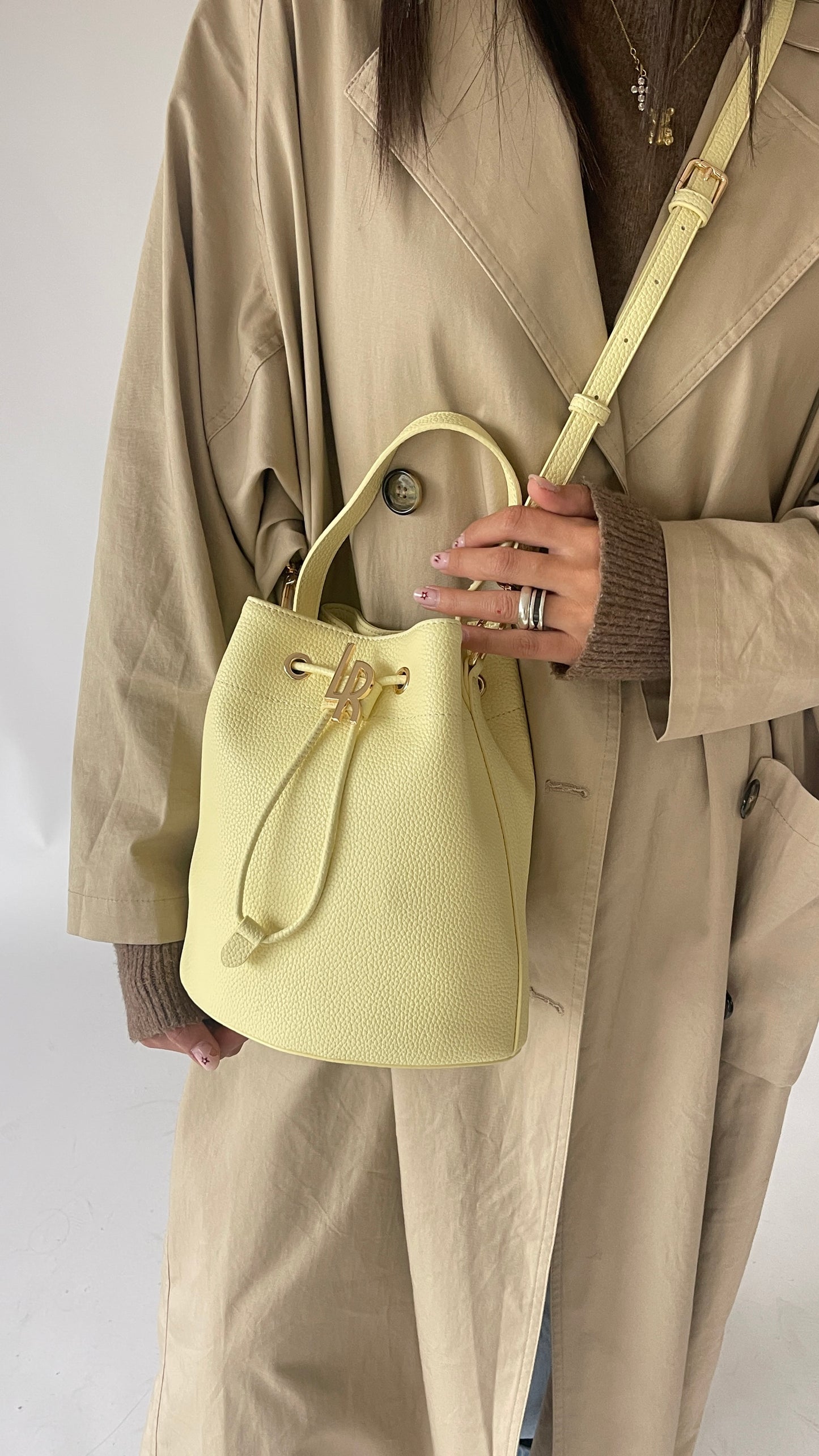 HOPE Bucket Bag - YELLOW