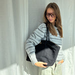 Borsa a spalla BRIELLE BIG SIMILSUEDE - BLACK GOLD