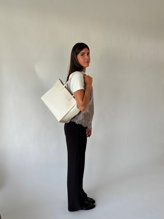 MELISSA BIG Shoulder Bag - MILK