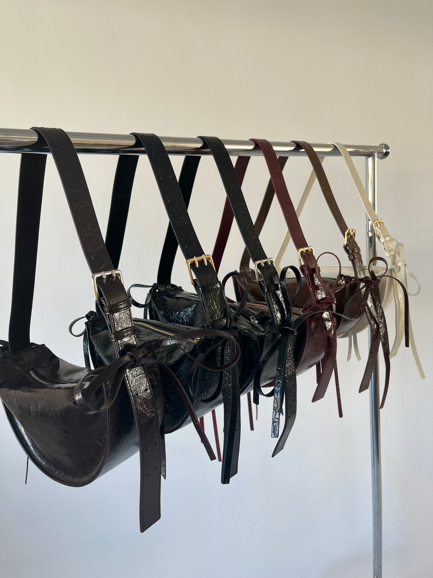 Borsa a spalla EMILY - BLACK GOLD (PREVENDITA)