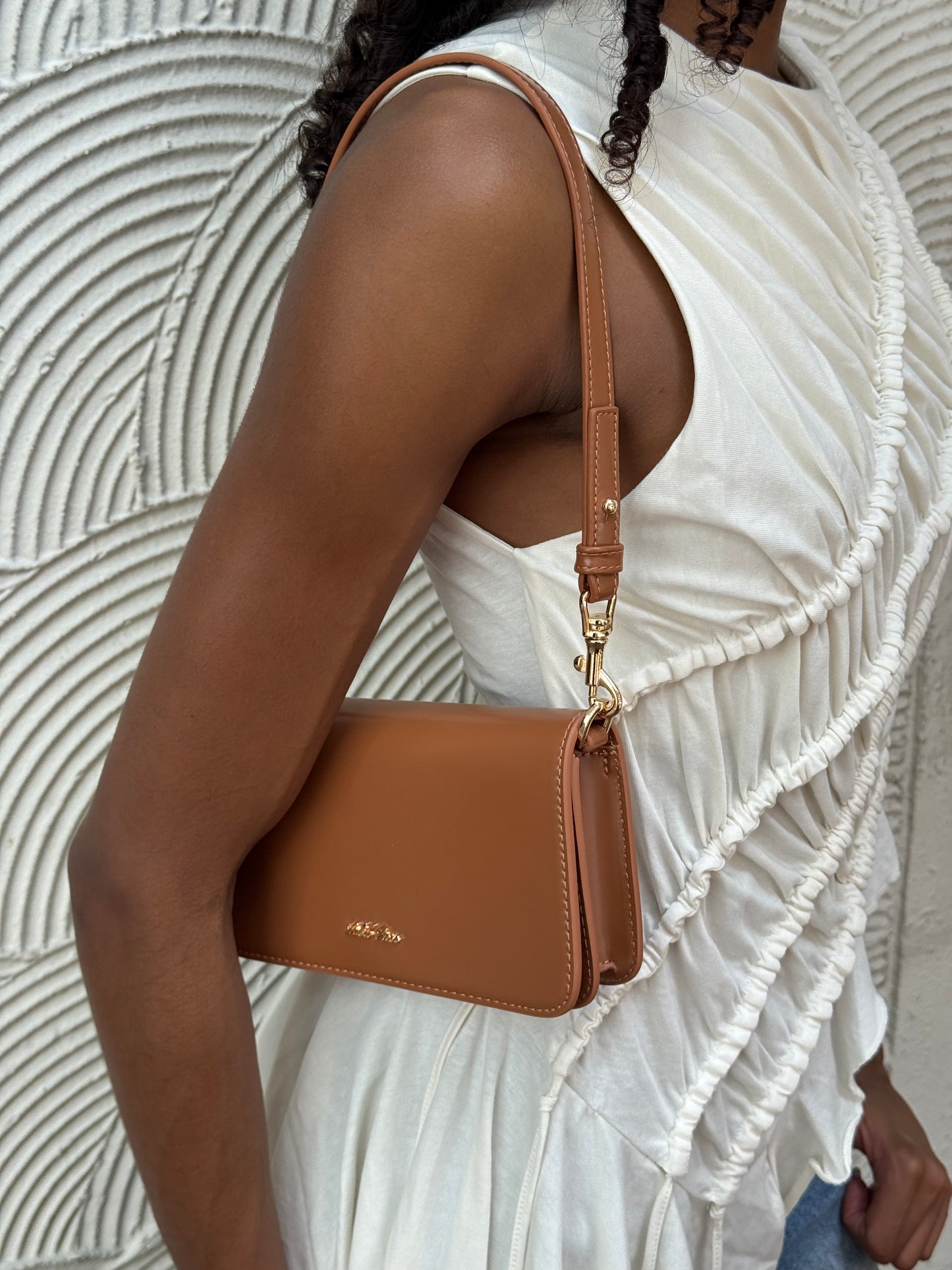 Borsa a spalla NICOLE - CARAMEL