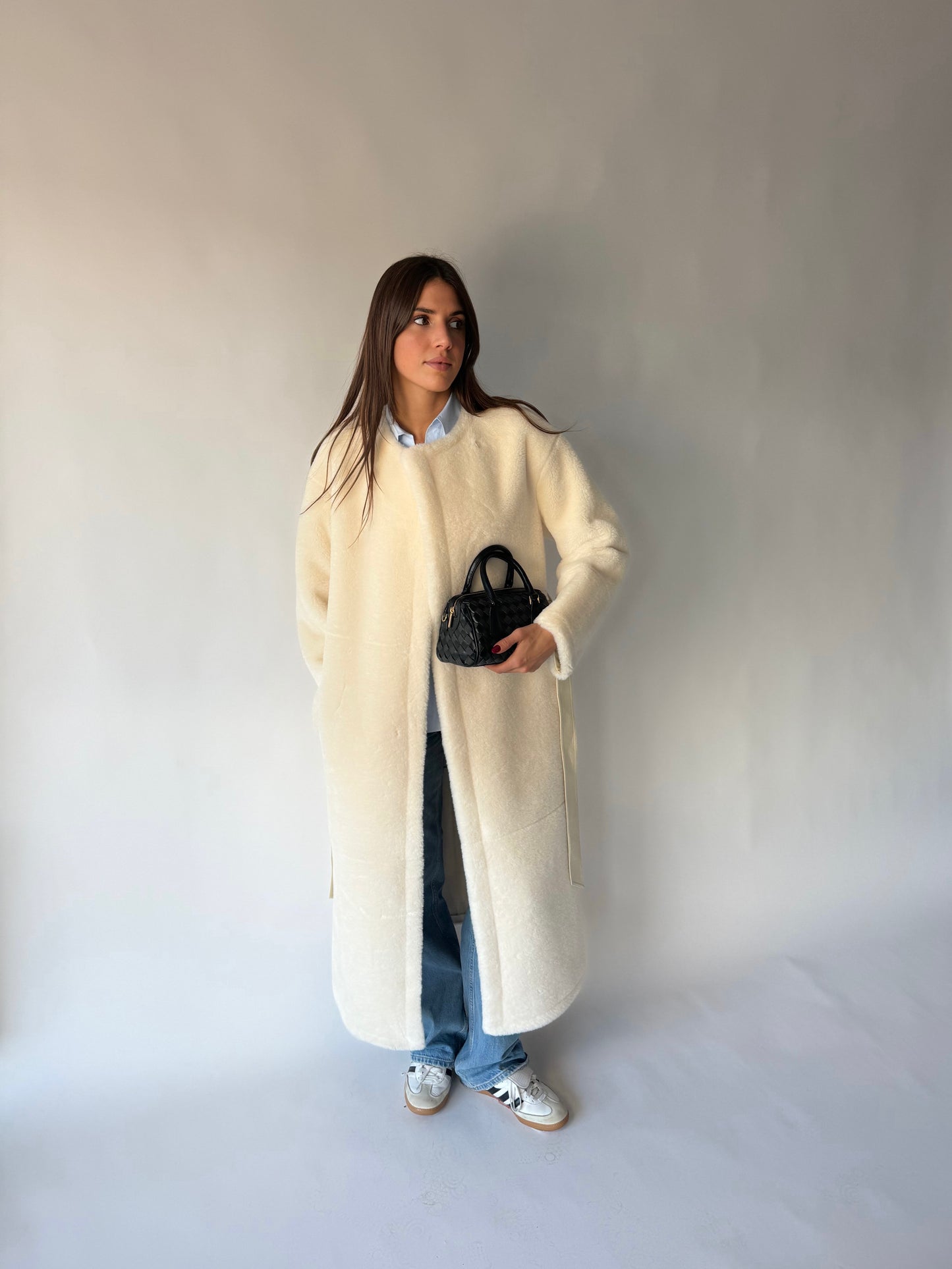 TWIST hand bag - BLACK GOLD