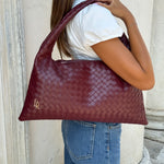 Borsa a spalla ANYA intrecciata - BURGUNDY