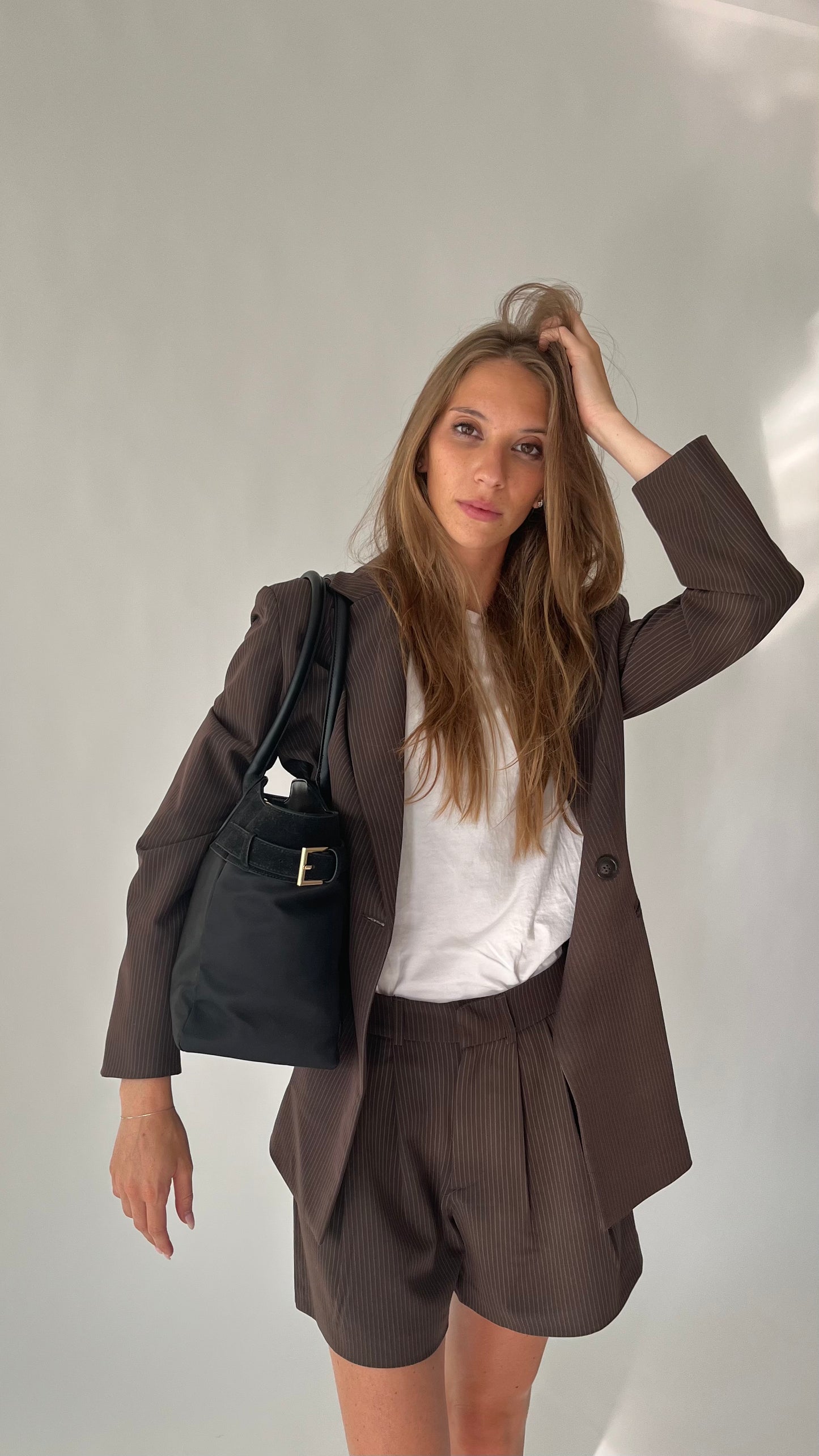 Maeve Shoulder Bag - BLACK GOLD