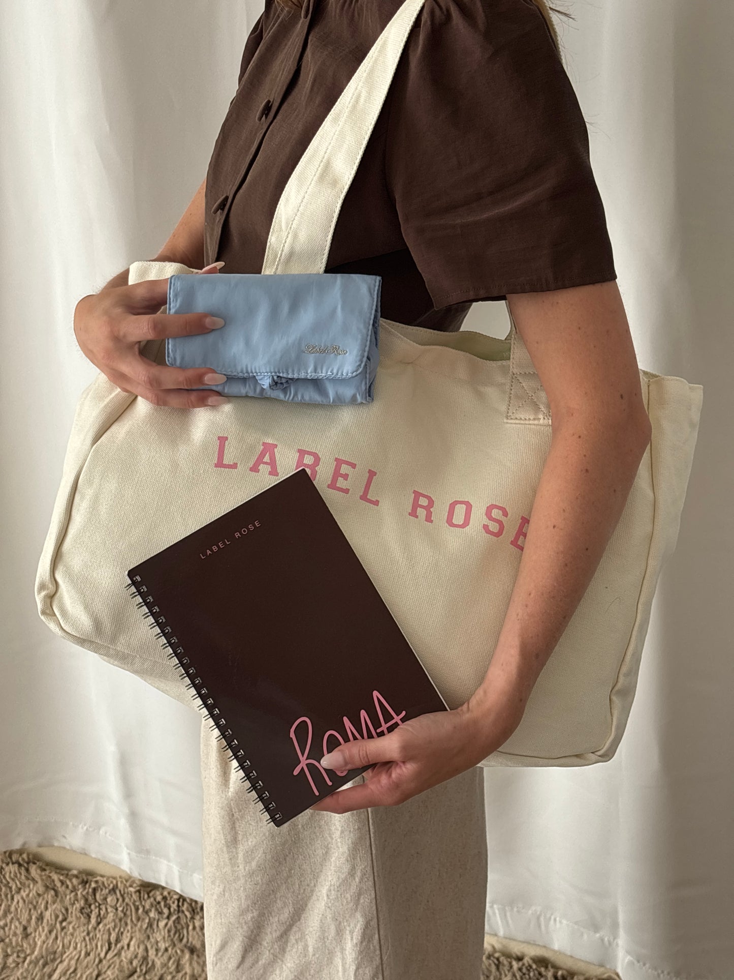 WELCOME KIT TOTE BAG
