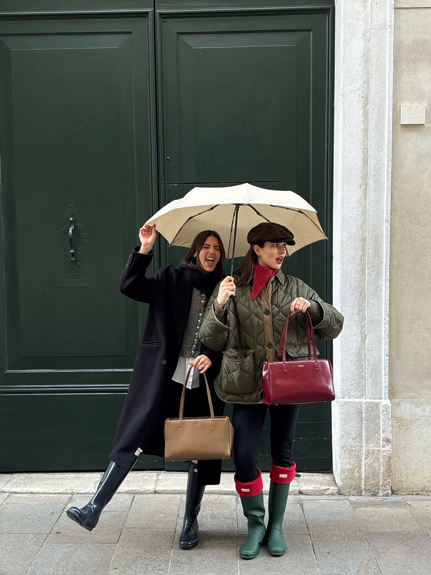 Borsa a spalla PATENT TOTE - BURGUNDY