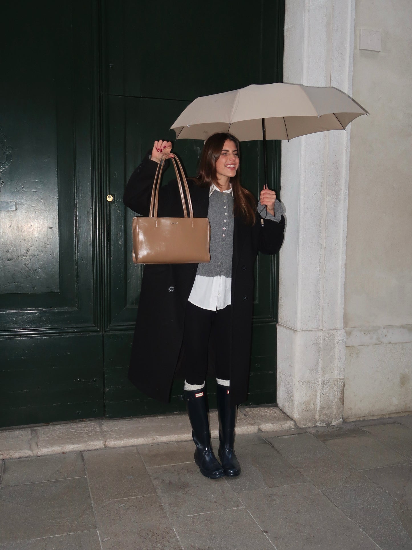 Borsa a spalla PATENT TOTE - WARM TAUPE