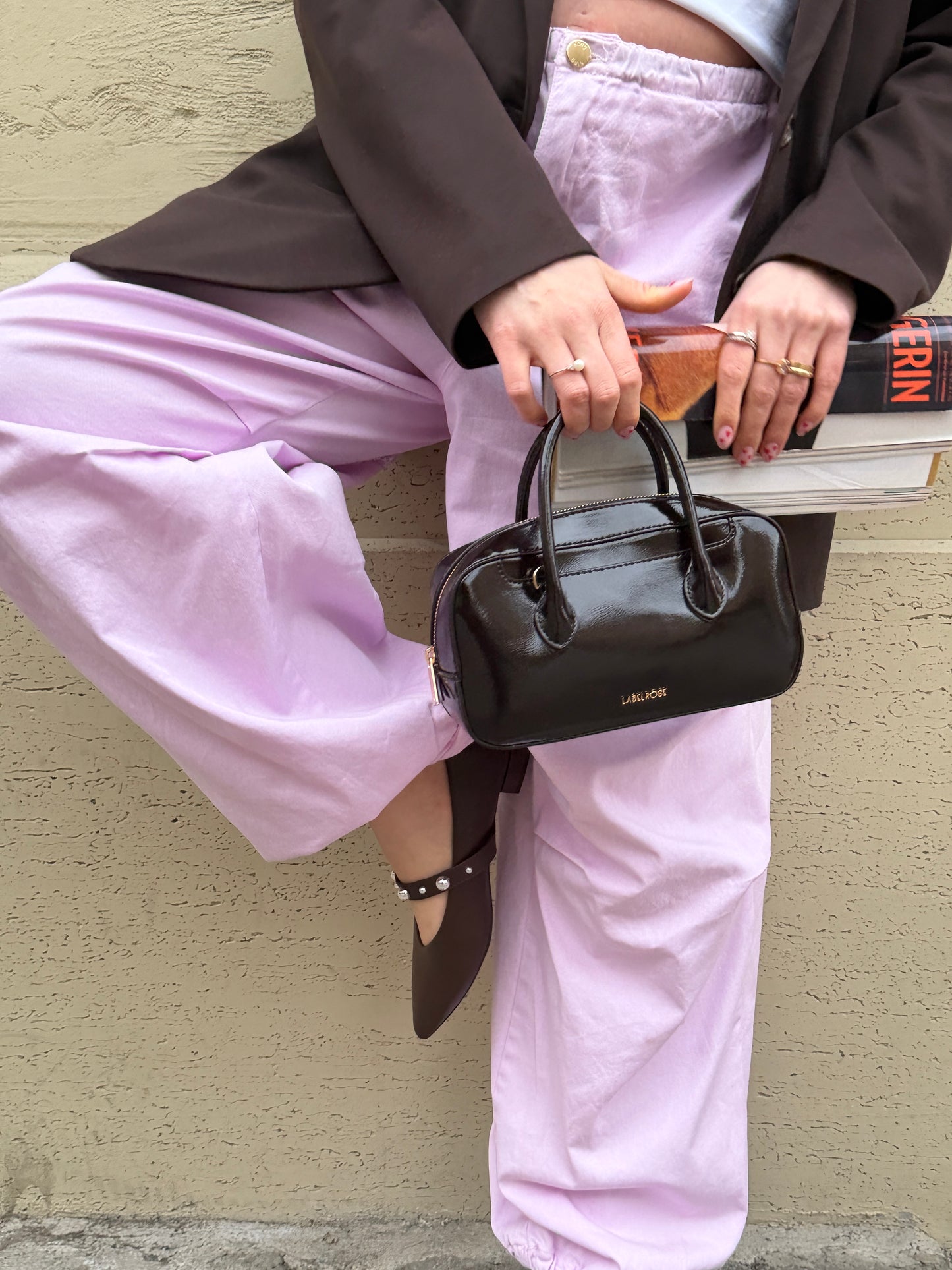 IRIS Handbag - DARK BROWN