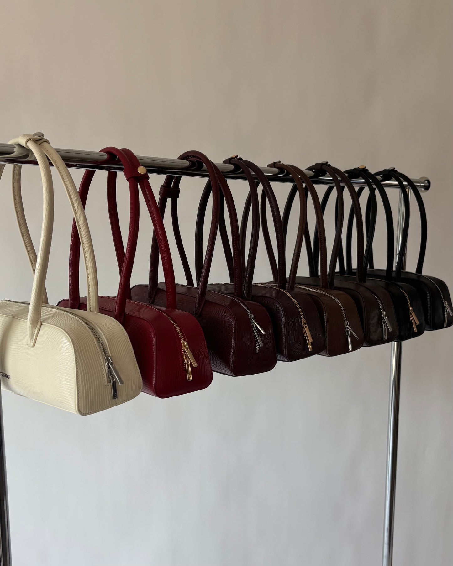 Borsa a spalla LONGUETTE- DEEP COFFEE PREVENDITA