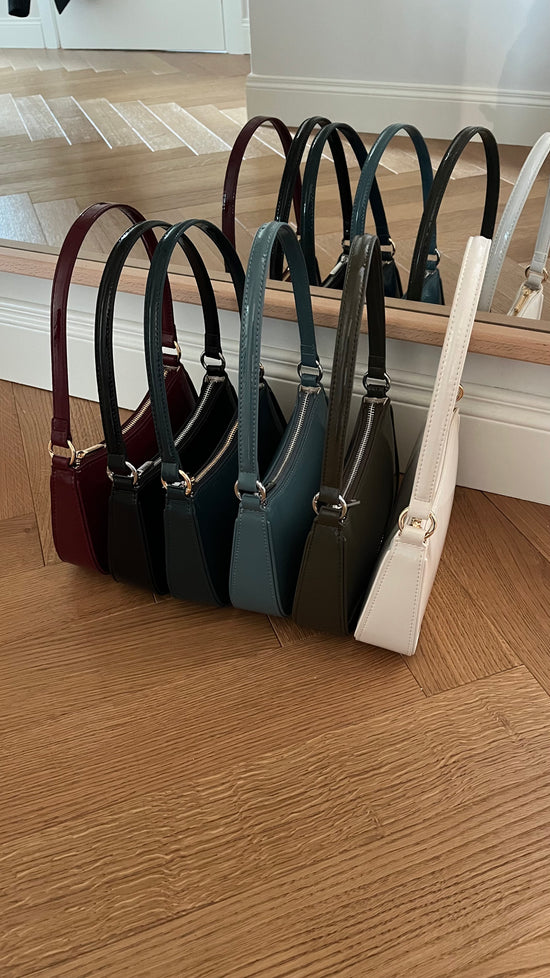 Borsa a spalla EMMA VERNICE - TEAL