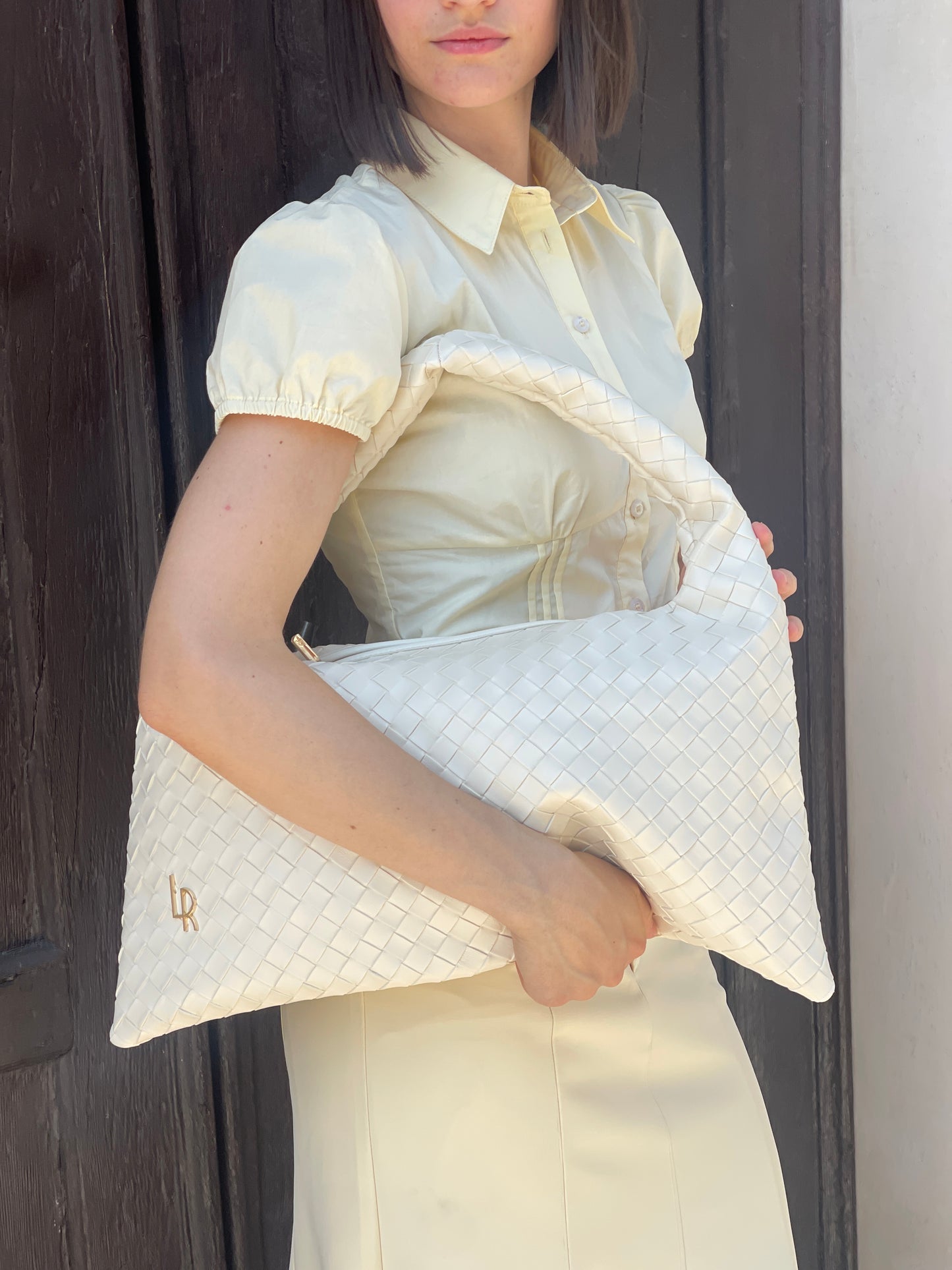ANYA woven shoulder bag - CREAM