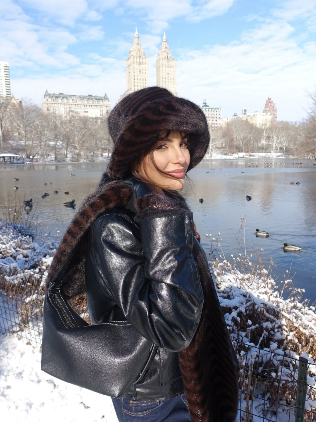 Borsa a spalla DANI- BLACK GOLD