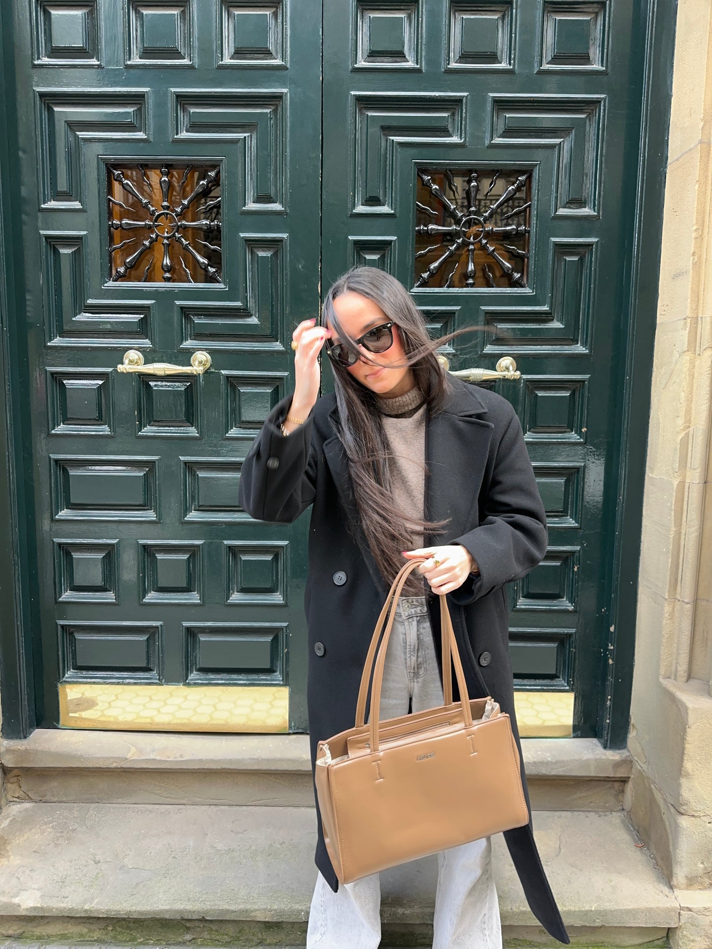 Borsa a spalla PATENT TOTE - WARM TAUPE