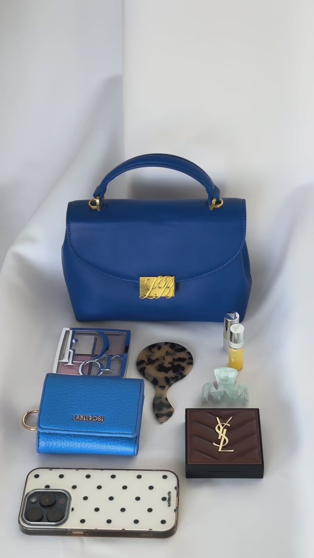 Carica e guarda video nella visualizzazione della galleria, Borsa a mano LESLIE - WHITE
