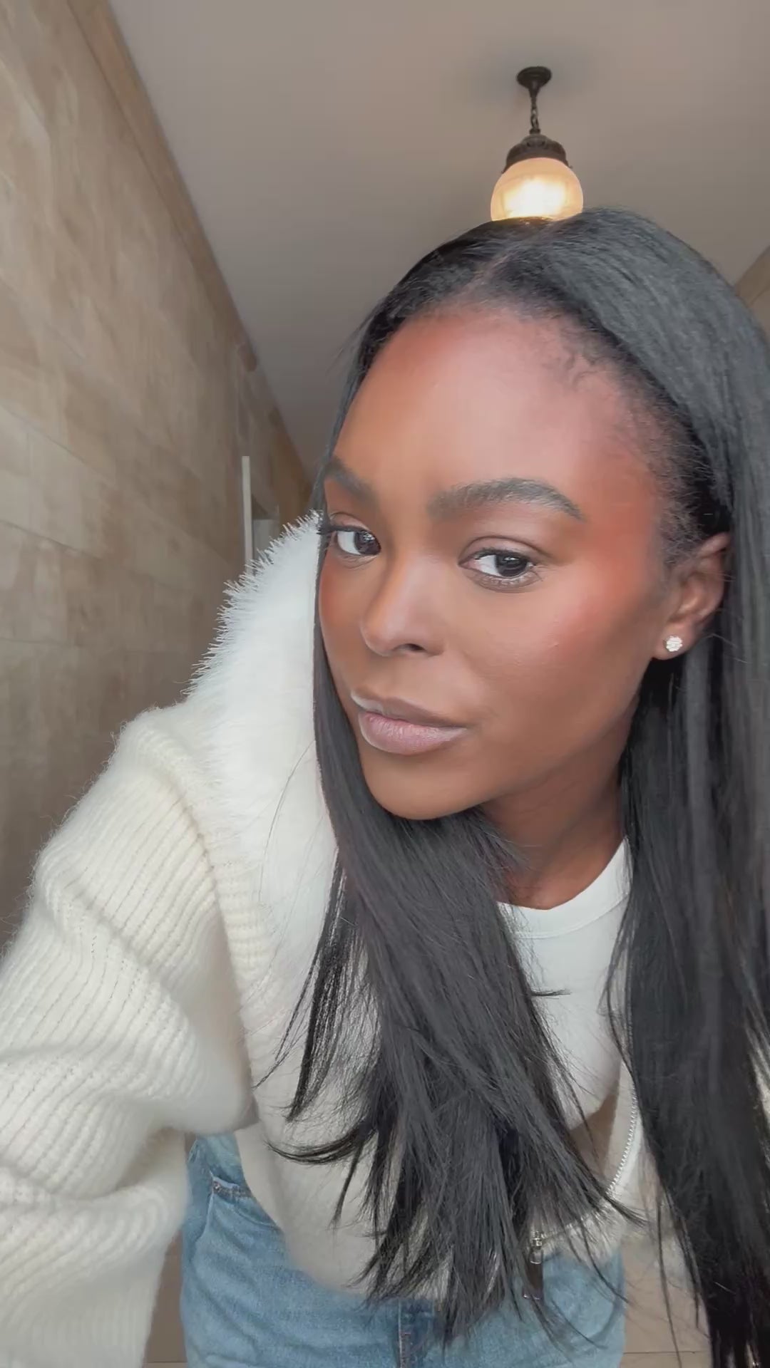 Carica e guarda video nella visualizzazione della galleria, Borsa a mano Bauletto EROS - MOCHA
