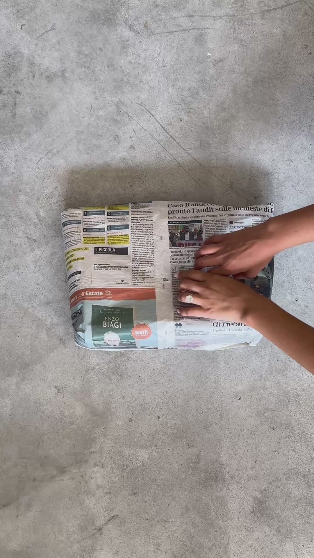 Carica e riproduci il video nel visualizzatore della galleria, Borsa a spalla MELISSA BIG - BLACK SILVER
