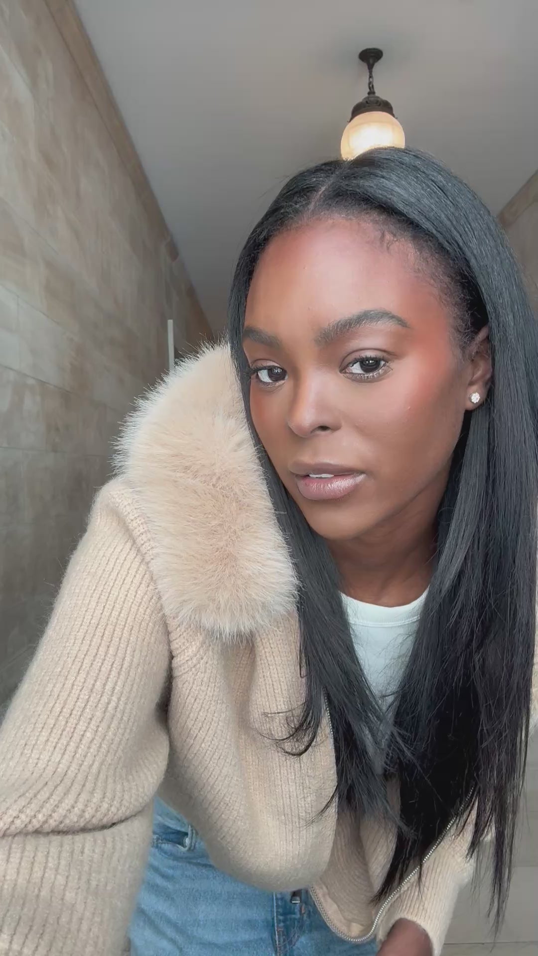 Carica e guarda video nella visualizzazione della galleria, Borsa a mano Bauletto EROS - BURGUNDY
