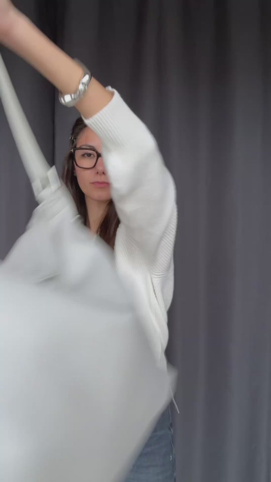 Carica e guarda video nella visualizzazione della galleria, Borsa a spalla MINNIE - WHITE
