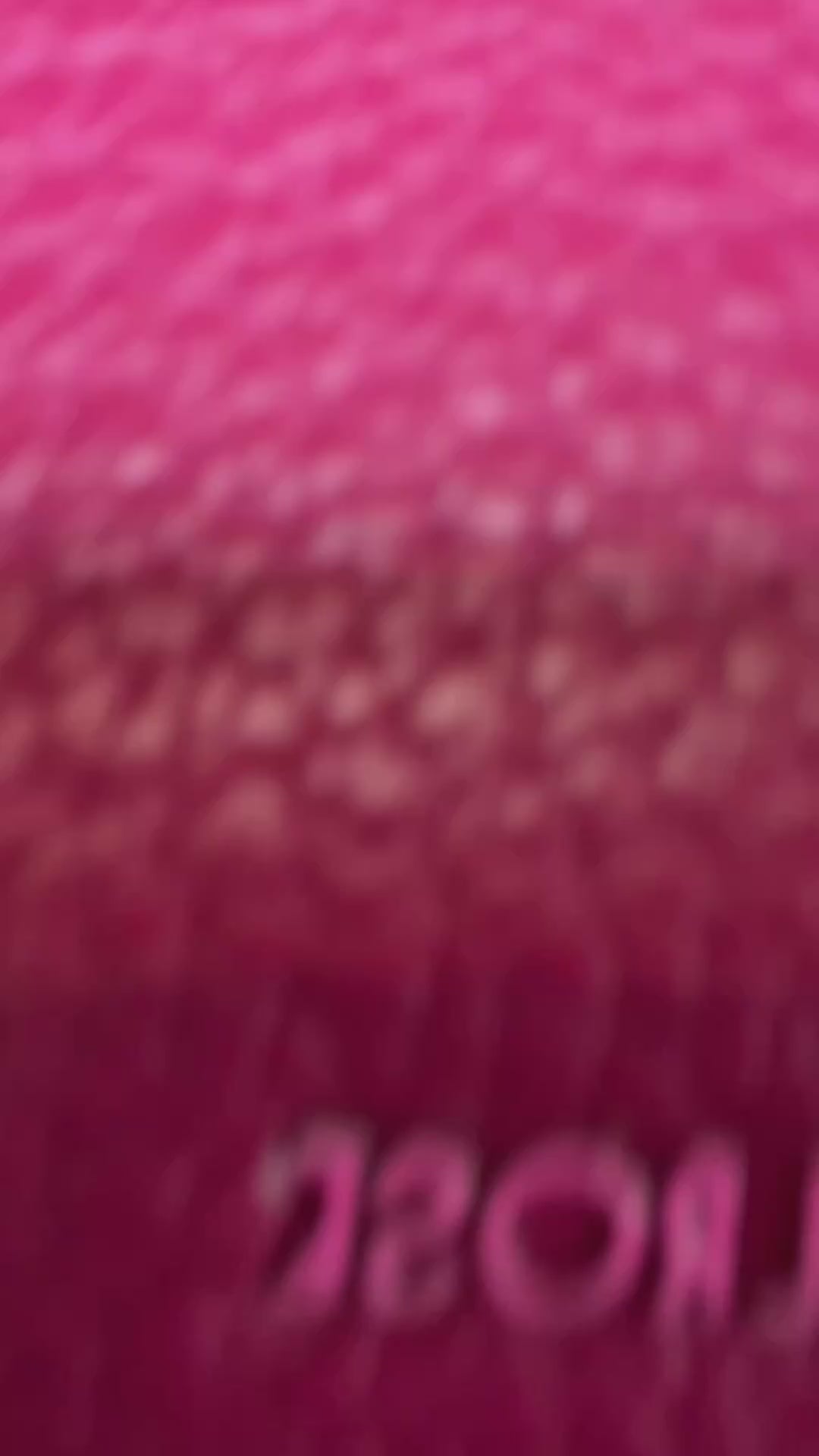 Carica e guarda video nella visualizzazione della galleria, Borsa a mano BLINKY - VELVET PLUM
