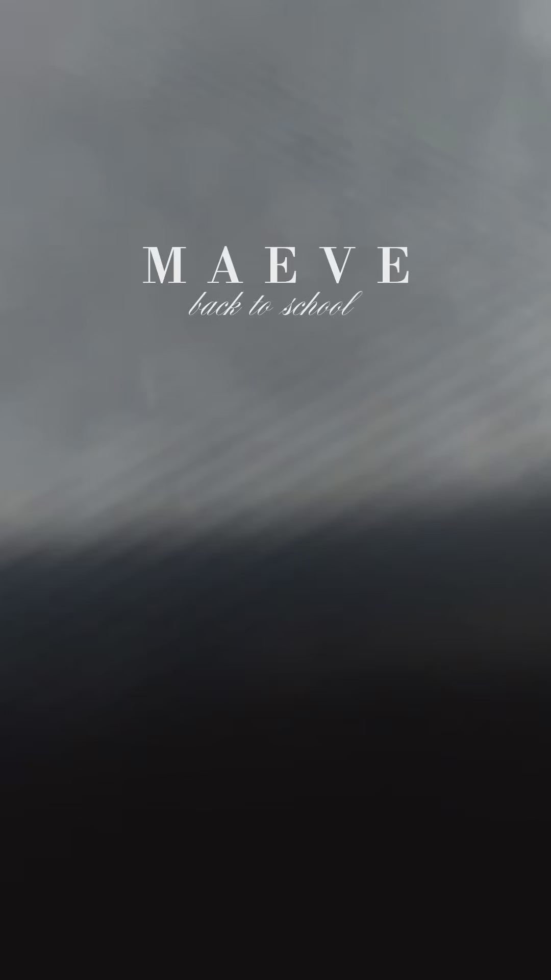Load and play video in Gallery viewer, Maeve Shoulder Bag - BLACK GOLD
