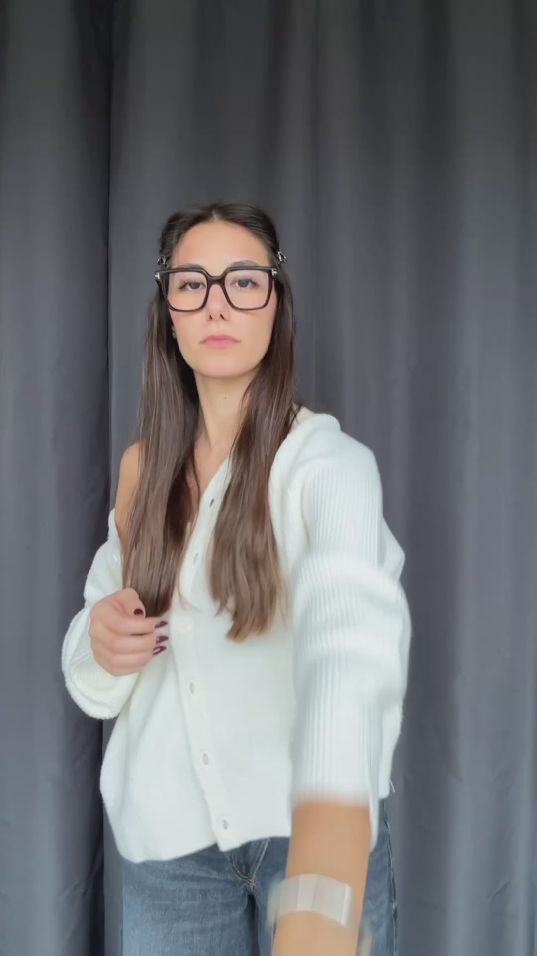 Carica e guarda video nella visualizzazione della galleria, Borsa a spalla MINNIE - BROWN
