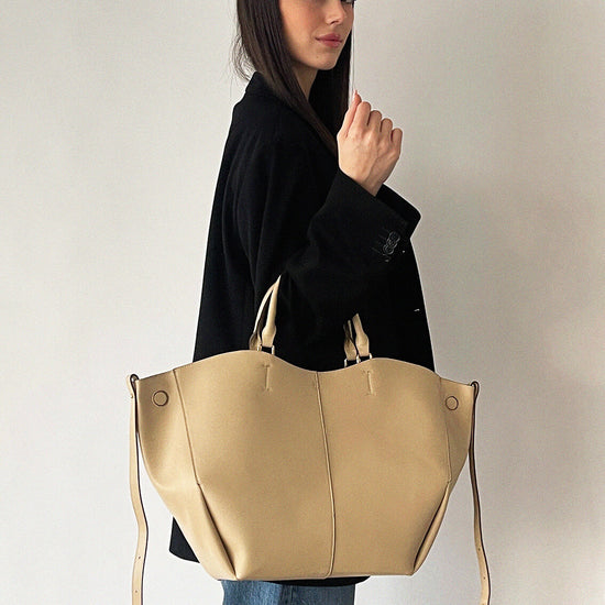 SCARLETT BIG Shoulder Bag - BEIGE