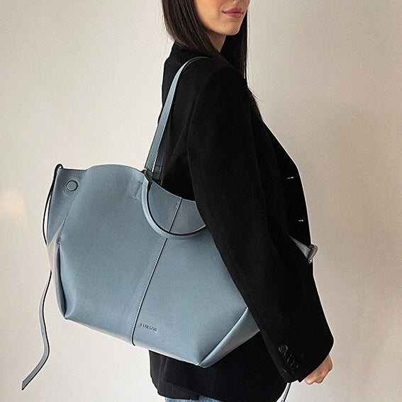 SCARLETT BIG Shoulder Bag - LIGHT BLUE